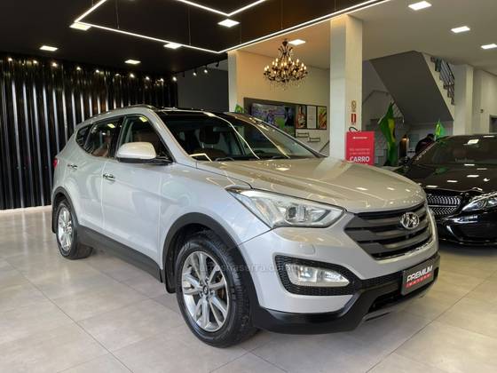HYUNDAI SANTA FÉ 3.3 MPFI 4X4 7 LUGARES V6 270CV GASOLINA 4P AUTOMÁTICO HYUNDAI SANTA FÉ 3.3 MPFI 4X4 7 LUGARES V6 270CV GASOLINA 4P AUTOMÁTICO